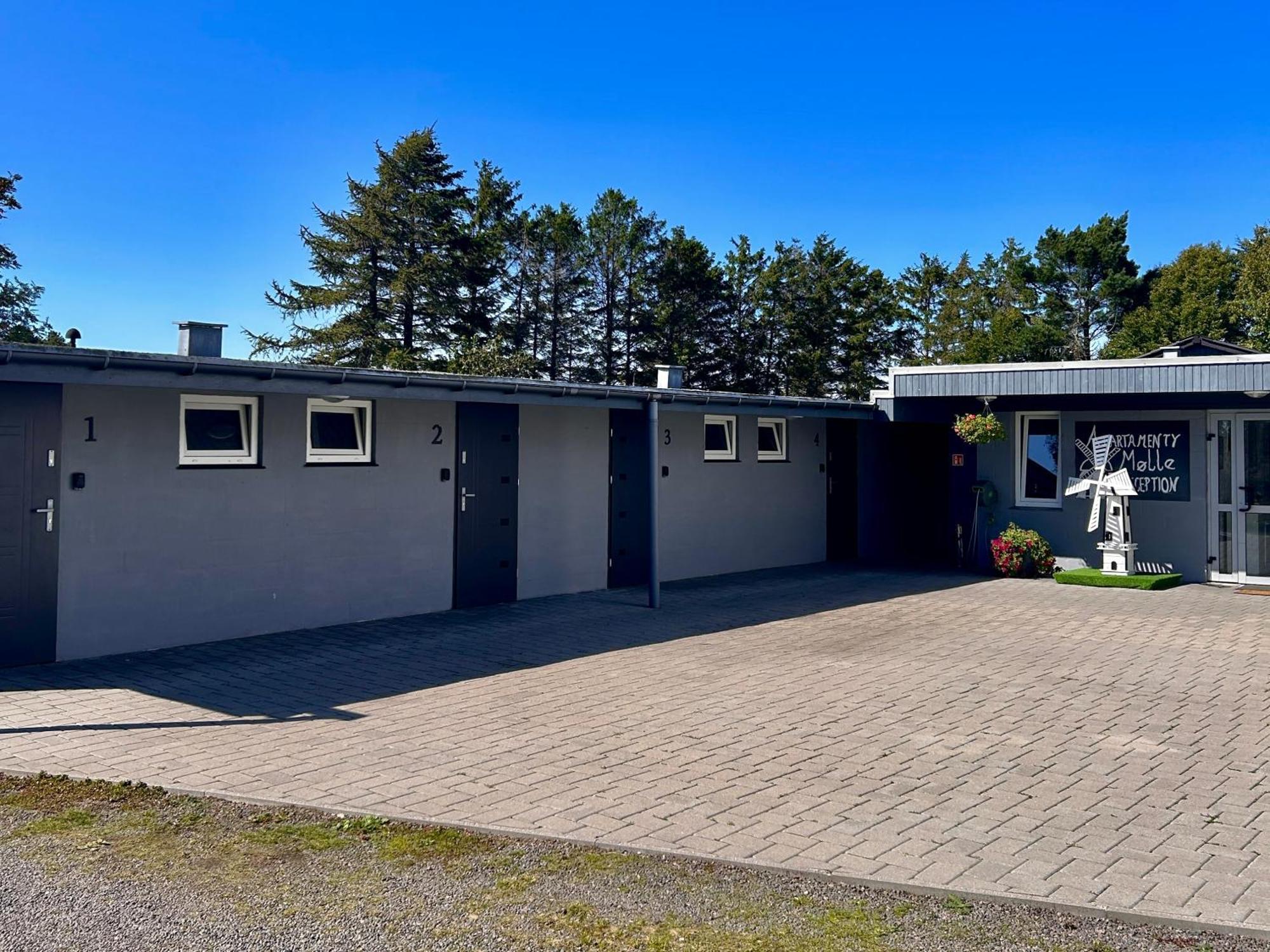 Apartamenty Molle Åkirkeby Exterior photo